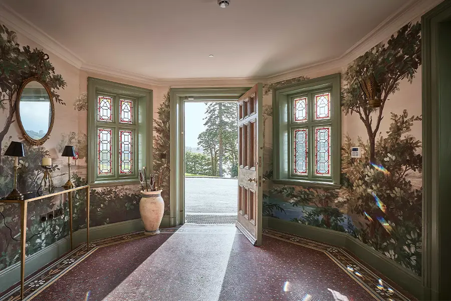 Ty Bryn Vestibule