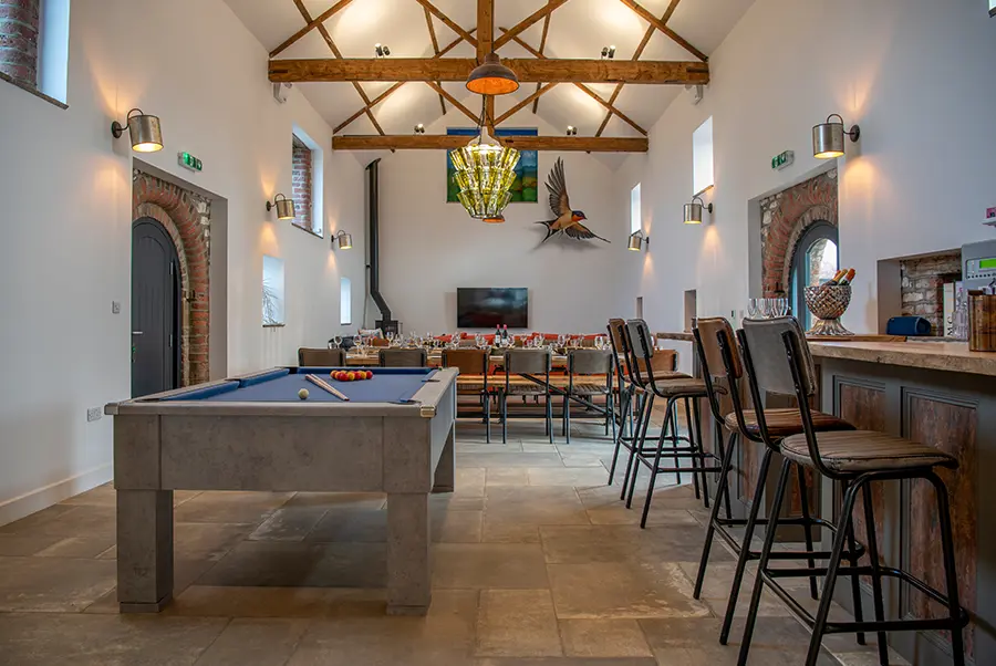 Highvale Barn Bar Area 1