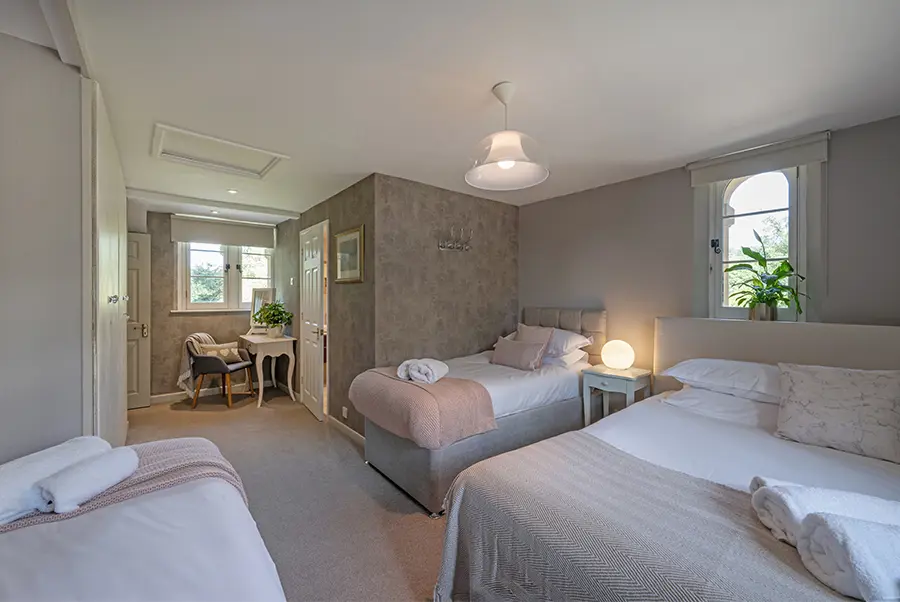 Bannerby Lodge Bedroom 4.1