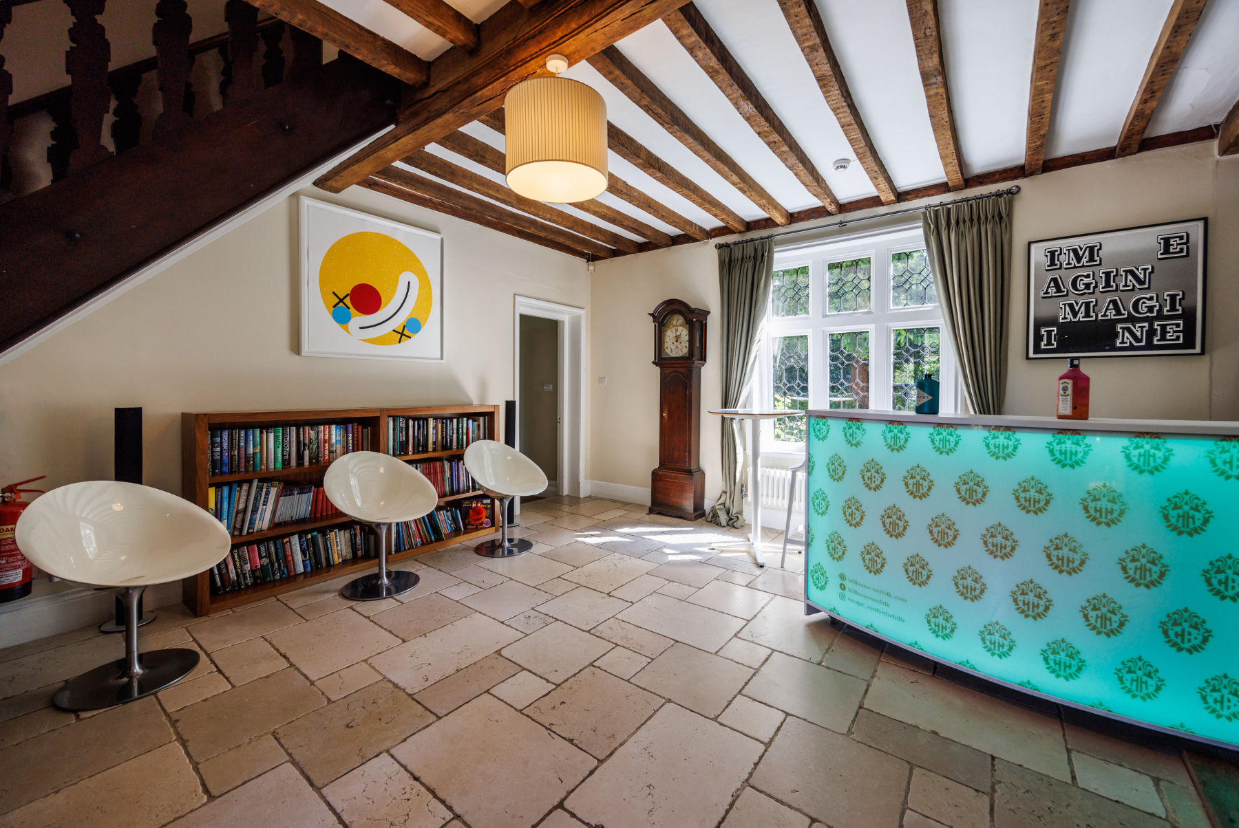 Saxton Manor Library Bar 1