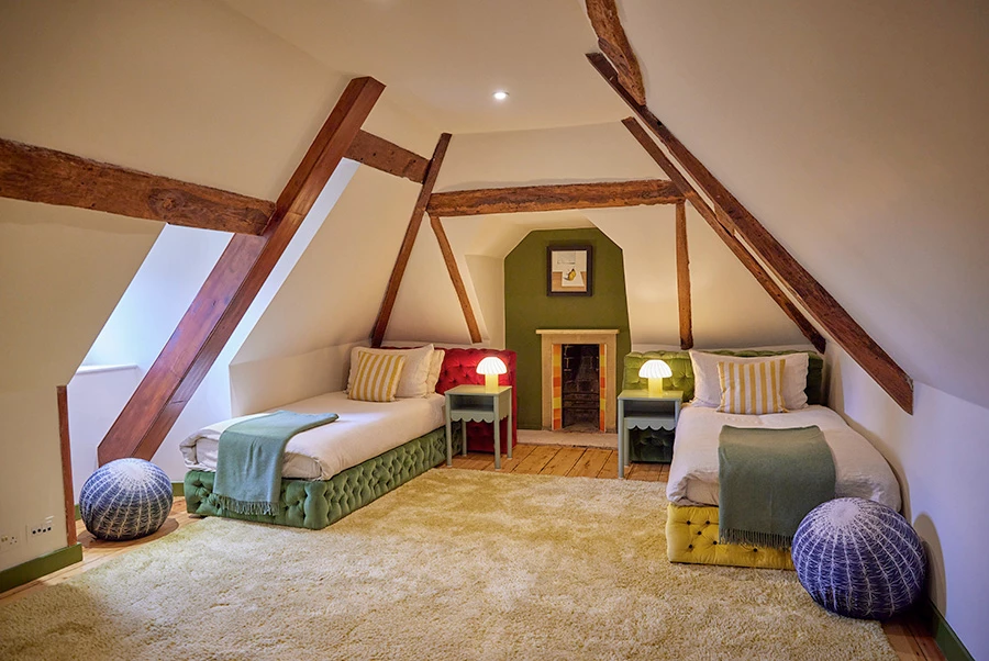 Hampshire Manor Bedroom 9
