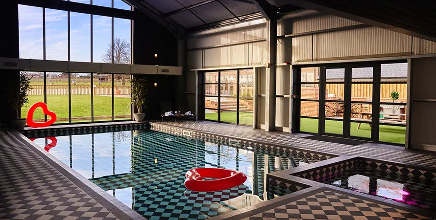 Pippin Apple Barn Pool & Spa