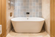 Devonhill Bathroom 1