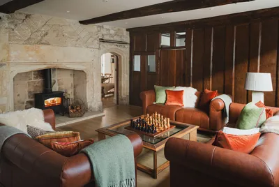 Moone Manor Living Room 1