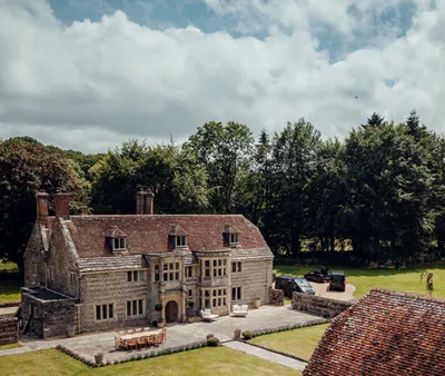 Grid Image Charbourne Manor