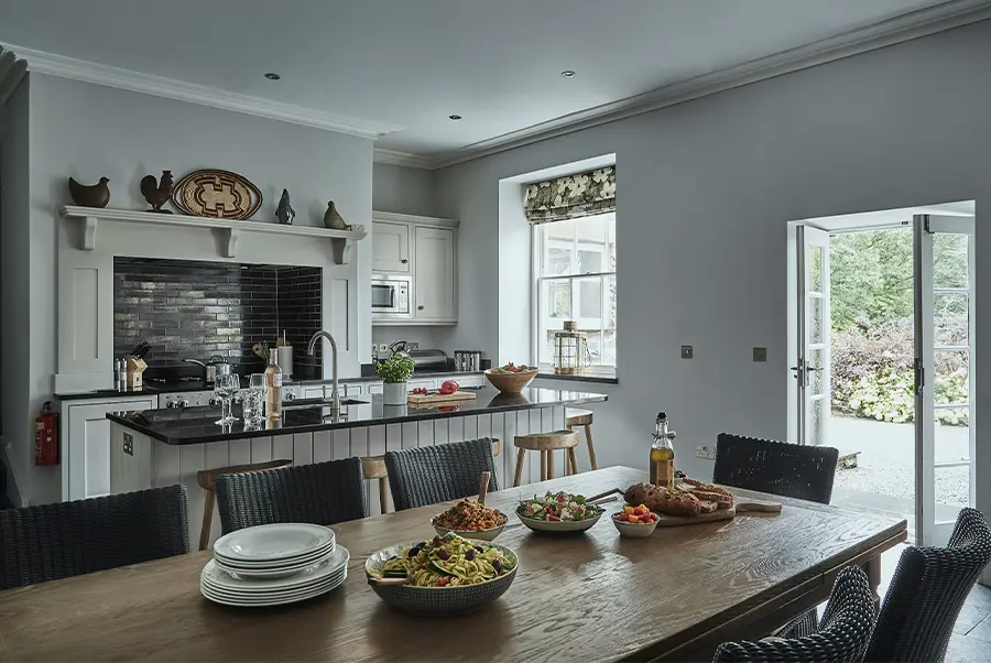 Pen Afon Kitchen 1