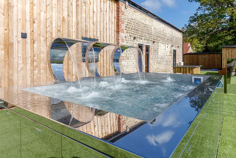 Rapunzels' Keep Hot Tub 1