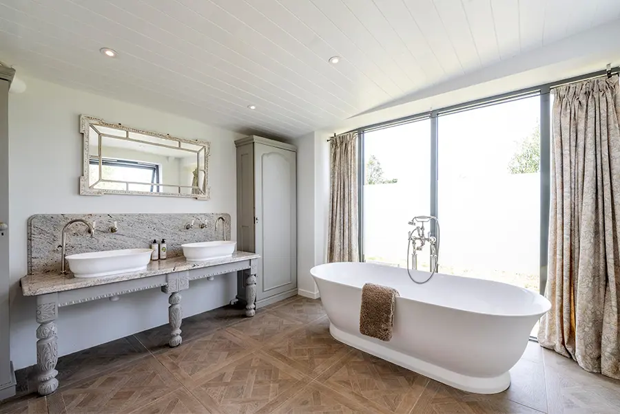 Three Little Pigs Bathroom 1.1