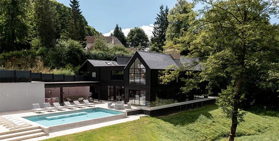 La Cachette Exterior