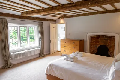 Saxton Manor Bedroom 4.1