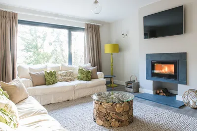 Devonhill Living Space 7