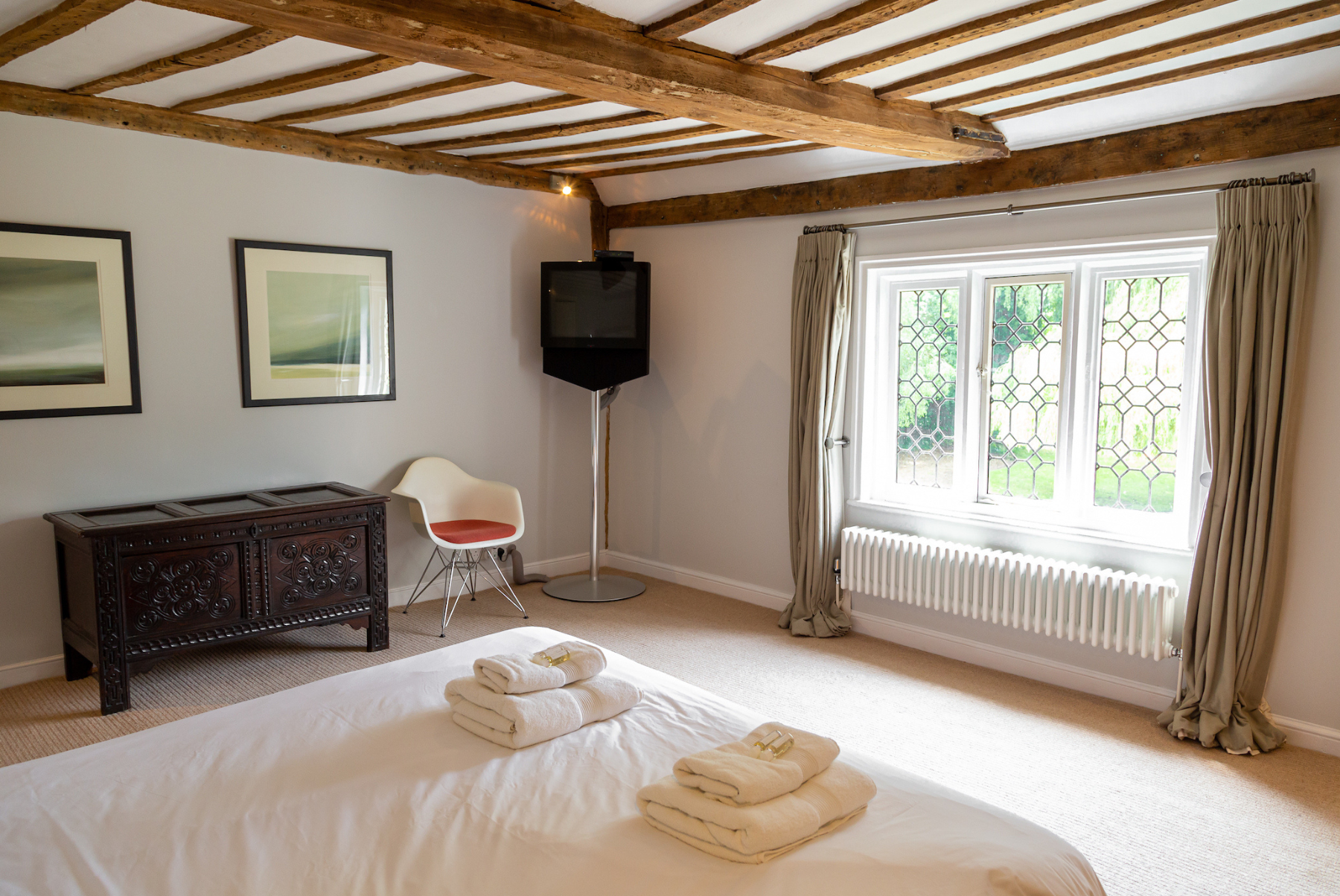 Saxton Manor Bedroom 4.2
