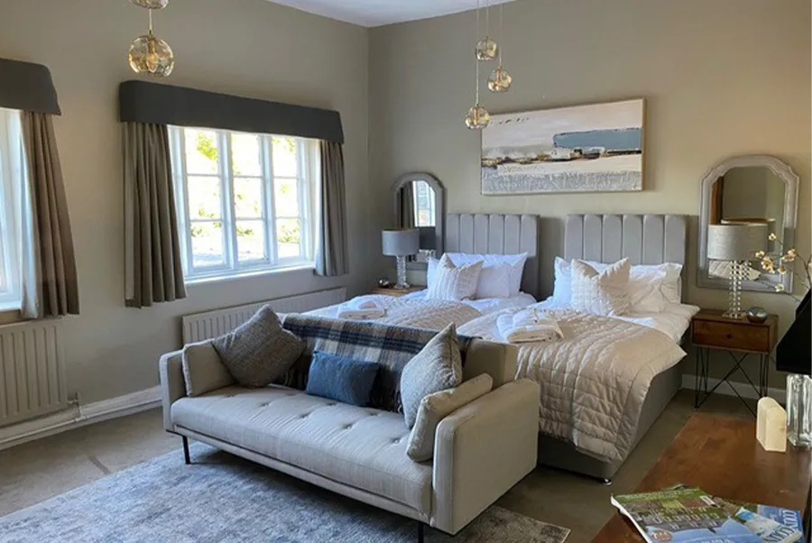 Haygrass House Bedroom 9 (1)