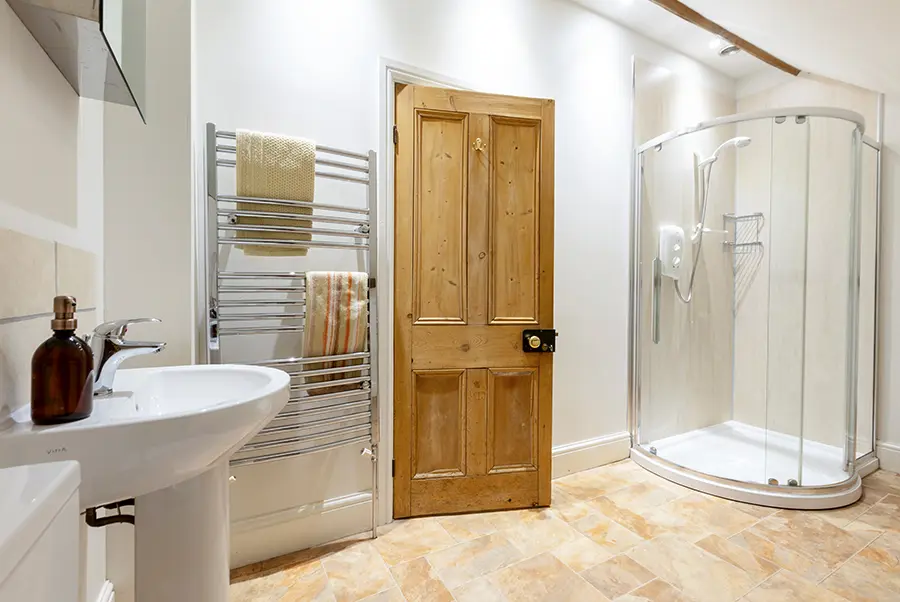 Woldfoot Farm Bathroom 3 (Second Floor)