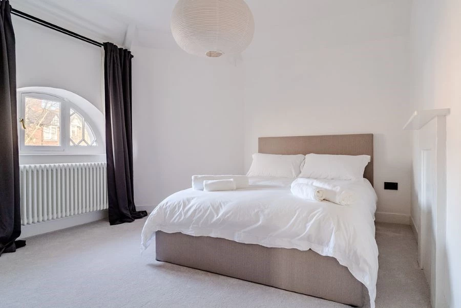 White Gable House Lodge Bedroom