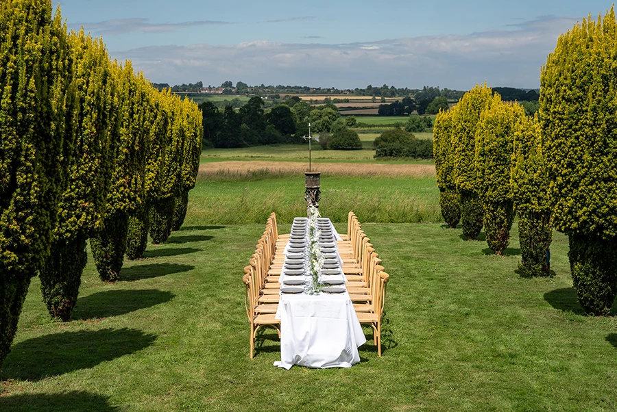 Combe House Alfresco Dining 1