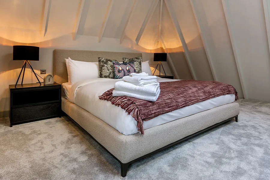Lulworth House Bedroom 8