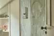 Ty Bryn Bathroom Blodau