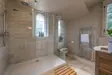 Bannerby Lodge Bathroom 2