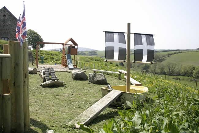 Tregulland Cottage And Barn Play Area