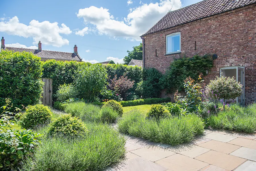 Eastwold Barn Grounds 2