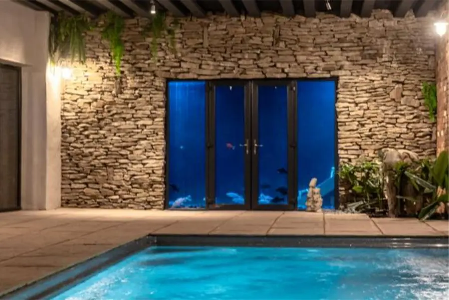 Secret Sherwood Pool 1